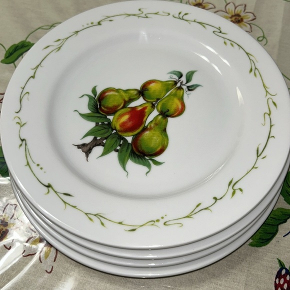 Vintage Colonial Williamsburg salad plates- set of four - Picture 13 of 13